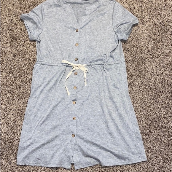 Dresses & Skirts - Comfortable tshirt style dress